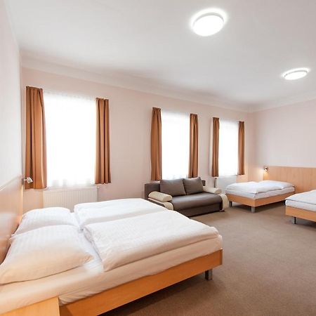 Hotel V Centru Ceske Budejovice Eksteriør bilde
