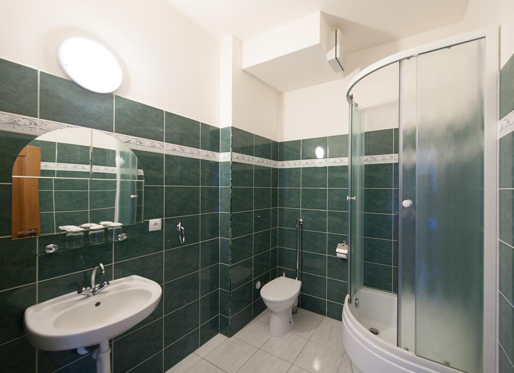 Hotel V Centru Ceske Budejovice Eksteriør bilde