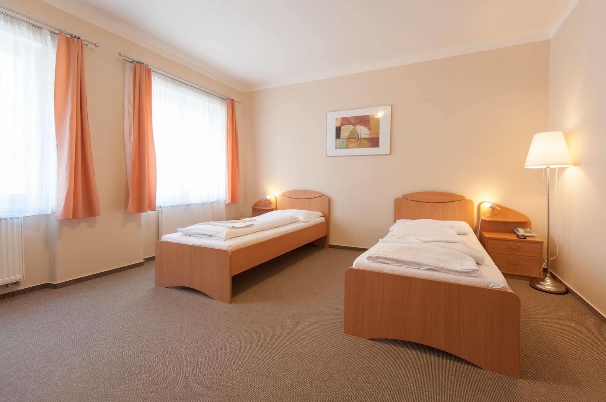 Hotel V Centru Ceske Budejovice Eksteriør bilde