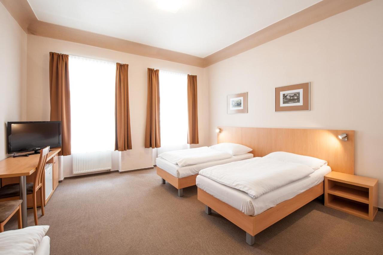 Hotel V Centru Ceske Budejovice Eksteriør bilde