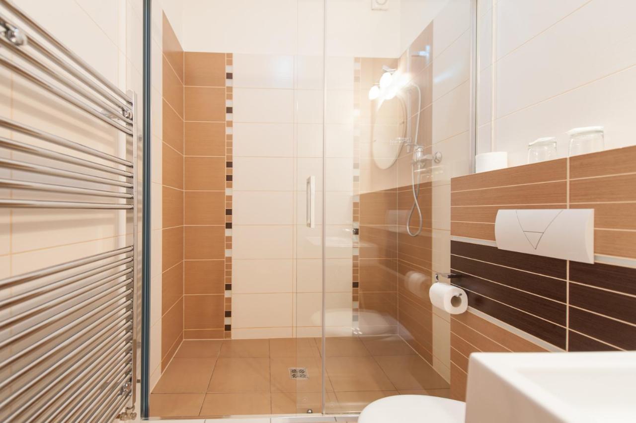 Hotel V Centru Ceske Budejovice Eksteriør bilde