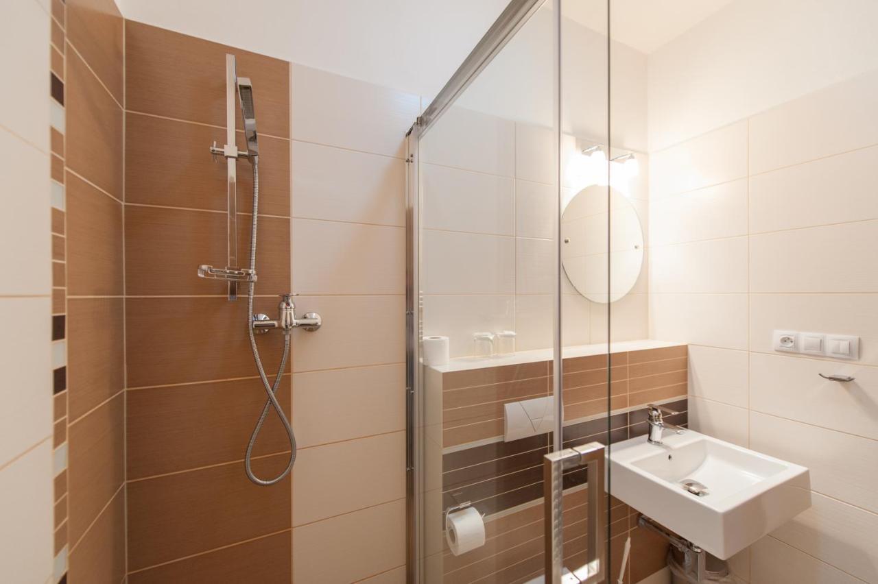 Hotel V Centru Ceske Budejovice Eksteriør bilde